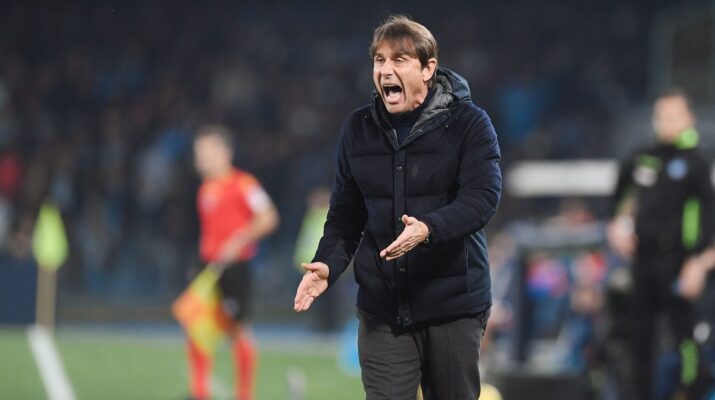 Michael Carrick di Ujung Pemecatan Usai MU Dibantai Como 1-4, Antonio Conte Masuk Bursa Pengganti
